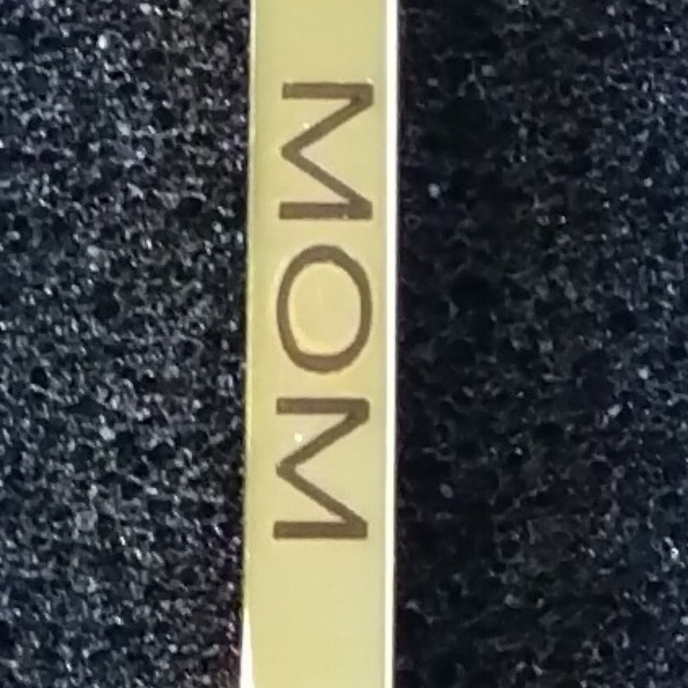 Gold MOM Necklace Handcrafted - Picture 2 of 4